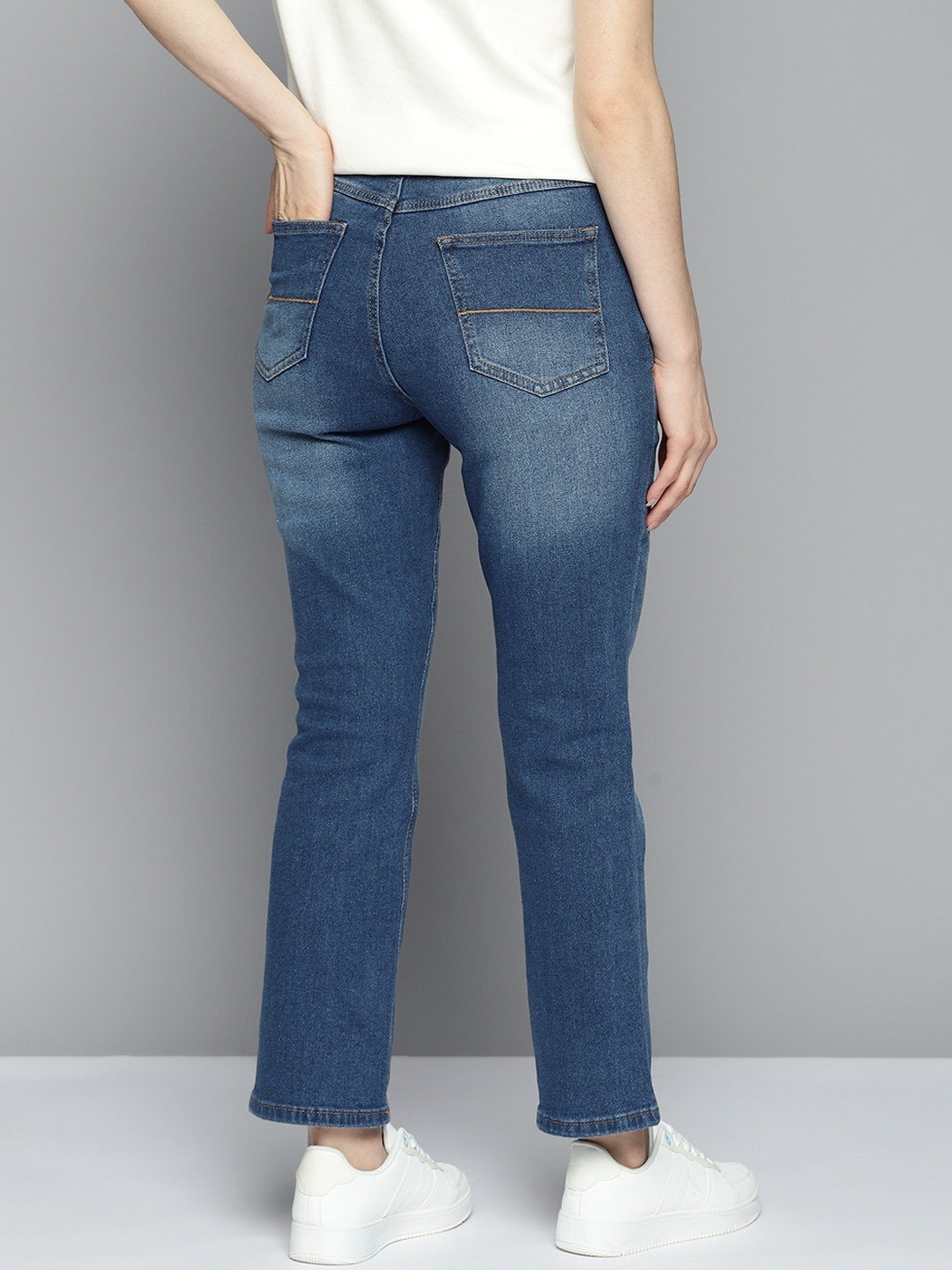 High-Waisted Ankle-Length Straight Jeans - Image 2