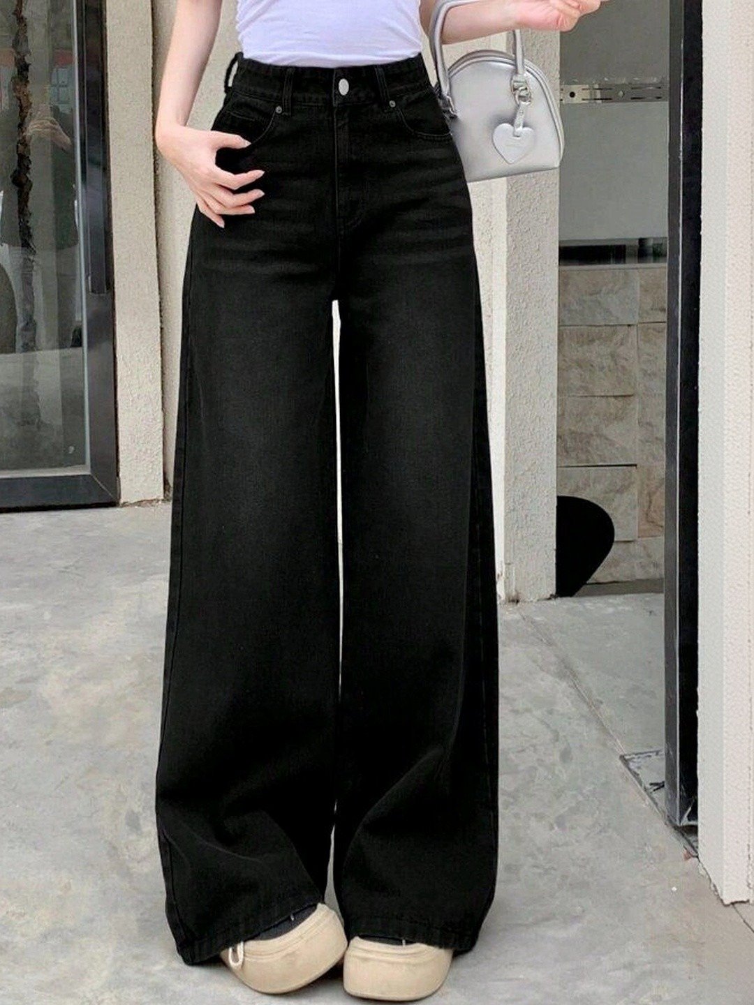 High-Waisted Black Wide-Leg Jeans