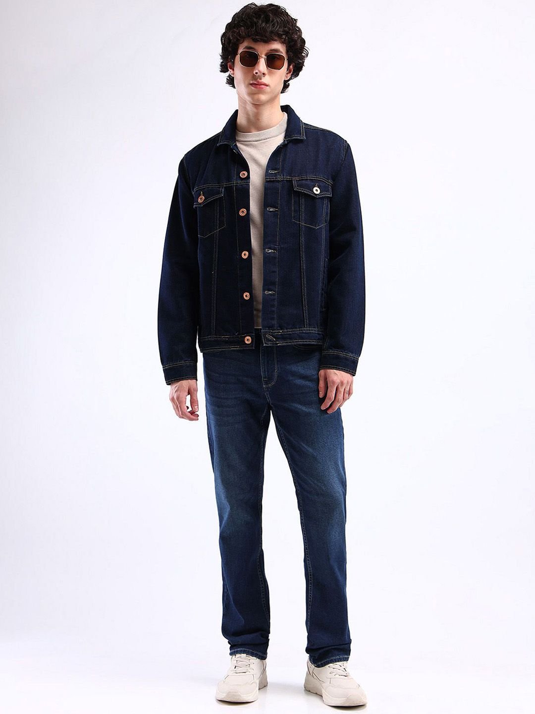 Men Straight Fit Light Fade Stretchable Jeans