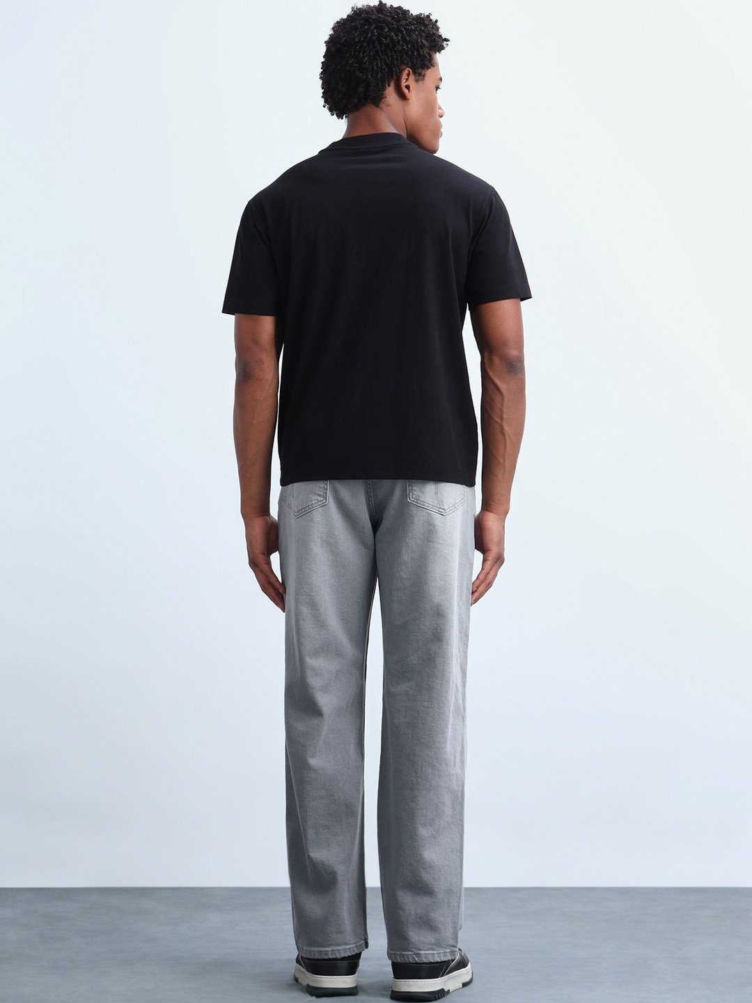 Men's Grey Loose Straight Jeans - Image 2
