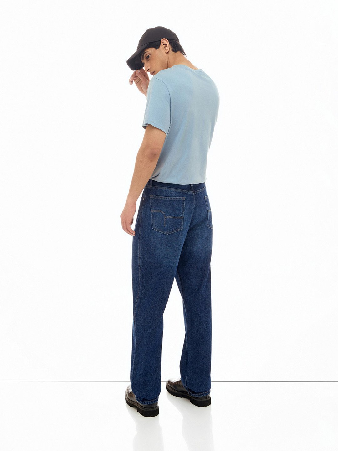 Men's Classic Dark-Blue Loose Straight Jeans - Image 2