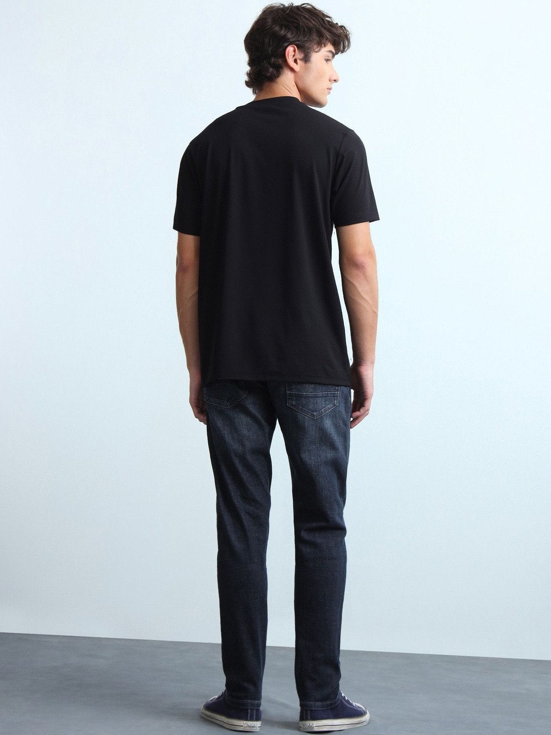 Men's Dark-Wash Washed Slim Jeans - Image 2