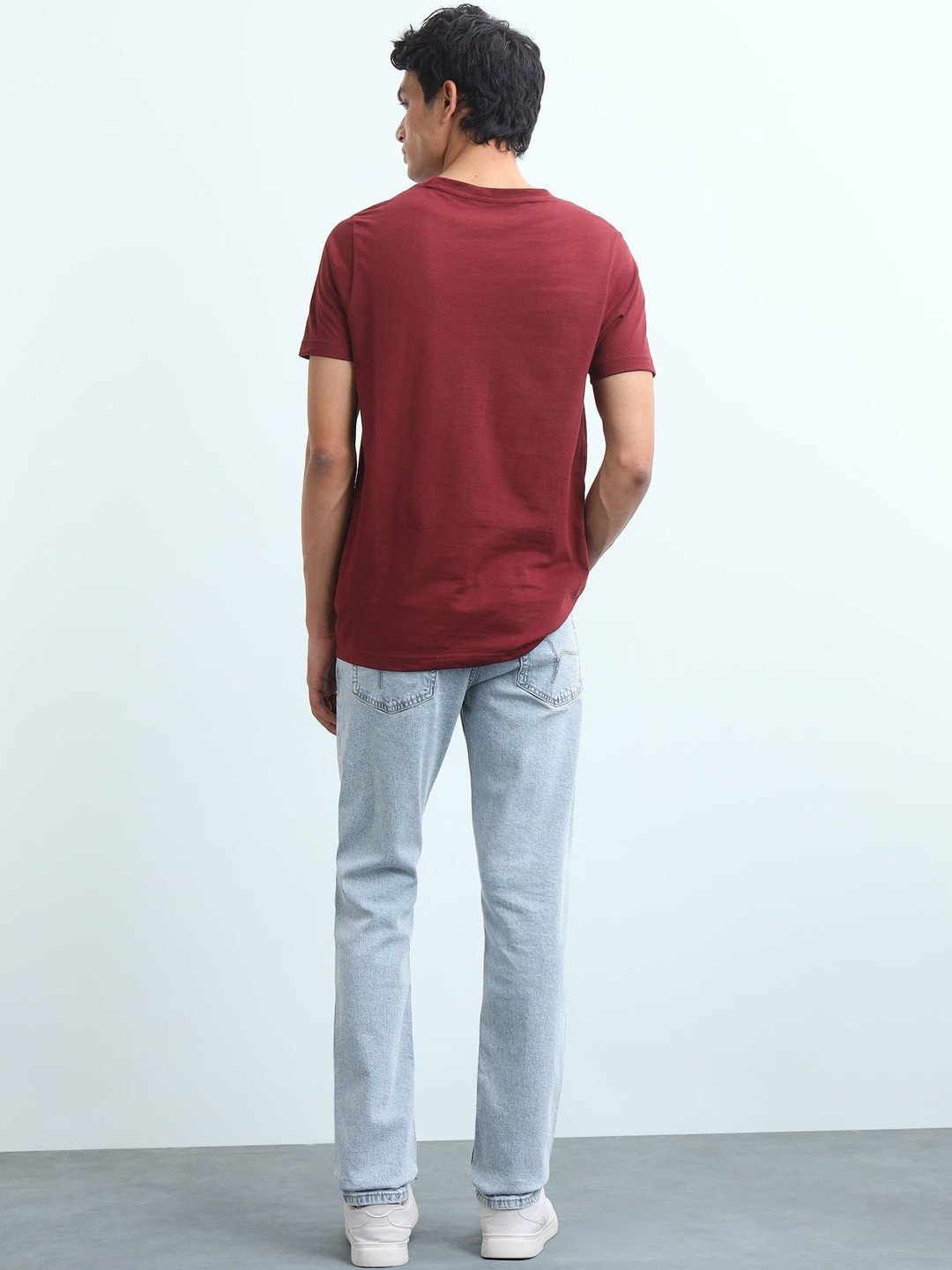 Men's Light-Wash Slim-Straight Jeans - Image 2